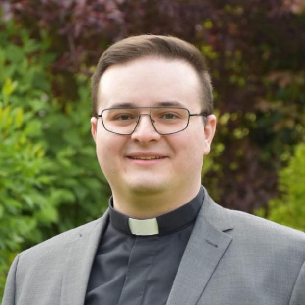 Kaplan Adrian Sasmaz (c) Propeller/ Bistum Trier Kaplan Adrian Sasmaz